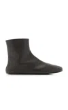 The Row Stella Shearling-lined Leather Ankle Boots In Black