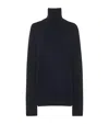 The Row Lambeth Cashmere Turtleneck Sweater In Black