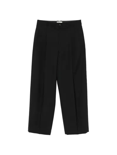 The Row Thom Pleated Trousers In Black