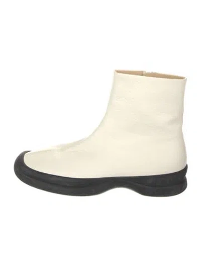 Pre-owned The Row Town Leather Chelsea Boots In Neutral