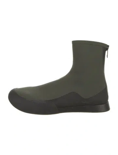 Pre-owned The Row Tr Scuba Nylon Boots In Green