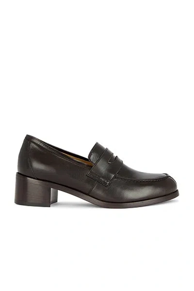 The Row Vera Leather Loafer Pumps In Black
