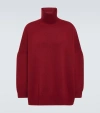 THE ROW VINICIUS CASHMERE TURTLENECK SWEATER