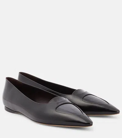 The Row Viv Leather Ballet Flats In Black