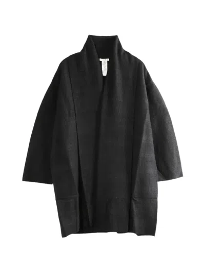The Row Long-sleeved Coat In Black