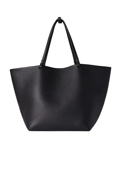 The Row Xl Park Tote In Black Pld