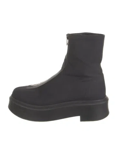 Pre-owned The Row Zipped 1 Chelsea Boots In Black