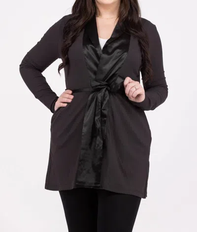 The Royal Standard Classic Slumber Satin Trim Robe In Black