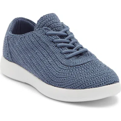 The Sak Asha Low Top Sneaker In Blue