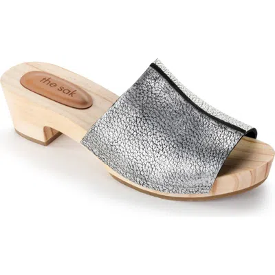 The Sak Ella Clog Sandal In Dark Silver