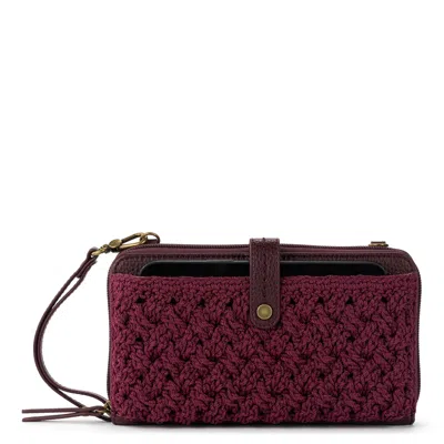 The Sak Iris Smartphone Wallet In Black Cherry Cozy Weave