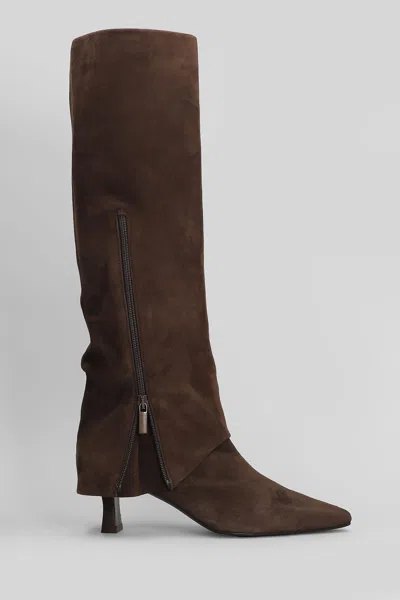 THE SELLER HIGH HEELS BOOTS IN DARK BROWN SUEDE