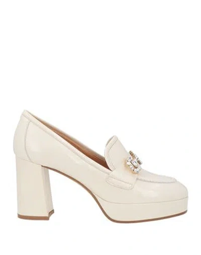 The Seller Woman Loafers Off White Size 9 Leather