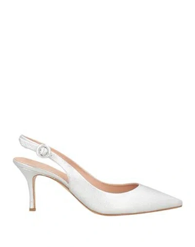 The Seller Woman Pumps Silver Size 10 Leather In White