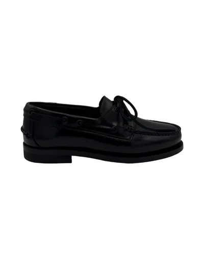 THE SHARP CORNER POLISHED LEATHER BOAT SHOE