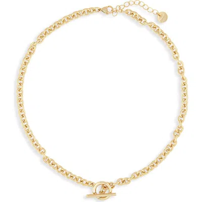 The Sis Kiss Gallery Charm Necklace In Gold