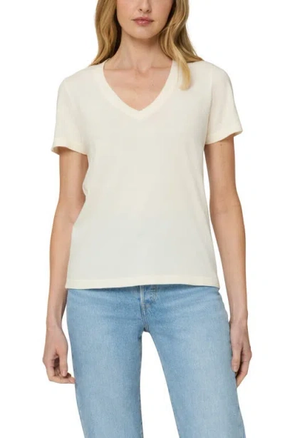 The Standard Stitch The V Neck Tee In Cream