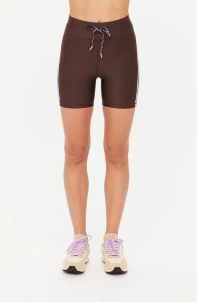 The Upside Oxford 5-inch Spin Shorts In Brown
