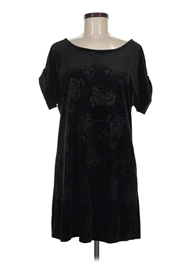 Pre-owned The Vanity Room Casual Dress In Black