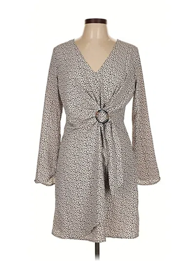 Pre-owned The Vanity Room Casual Dress In Gray