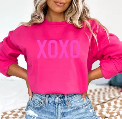 The White Invite Xoxo Embossed Sweatshirt In Pink