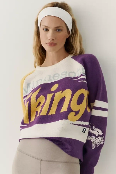 The Wild Collective Nfl Cropped Pullover In Purple