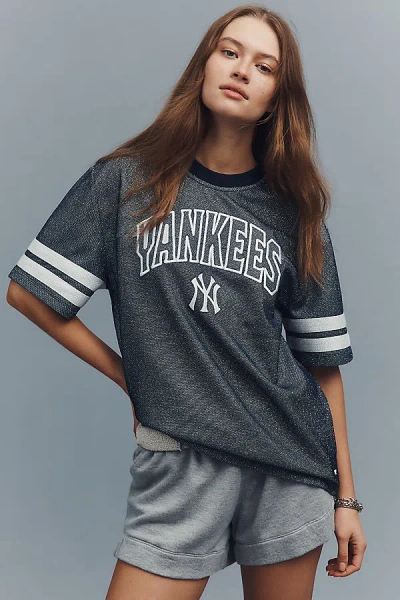 The Wild Collective X Anthropologie Mlb Short-sleeve Graphic Tee In Gray