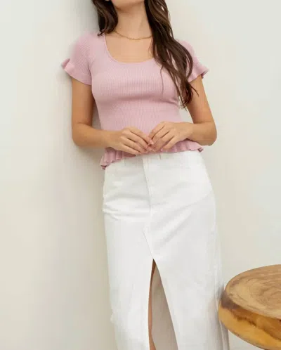 The Workshop Lettuce Hem Short Sleeve Top In Dusty Pink