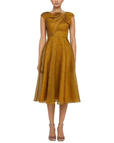 Theia Helen Cocktail Dress In Gold Nectar