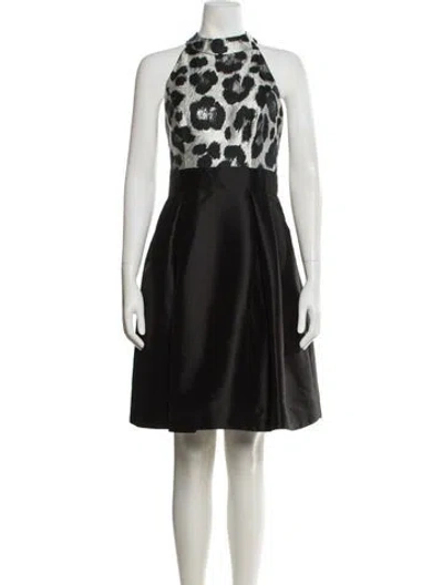 Pre-owned Theia Printed Knee-length Dress In Black