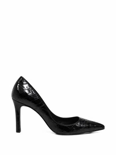 Thelaurent Pointed-toe Pumps In Black