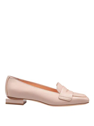 Themoirè Angie Moccasins In Nude Leather In Nude & Neutrals