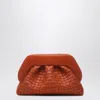 Themoirè Burnt Orange Clutch Tia In Woven Eco Leather In Orange