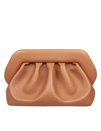 Themoirè Vegan Pu Clutch In Macadamia