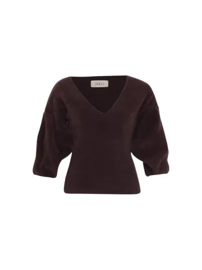 Theo The Label Women's Ersa V-neck Sweater In Coffee In Brown