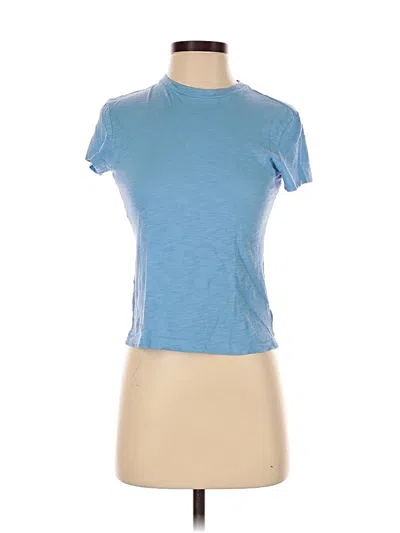 Pre-owned Theory Active T-shirt In Blue