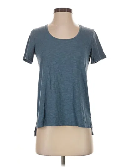 Pre-owned Theory Active T-shirt In Blue