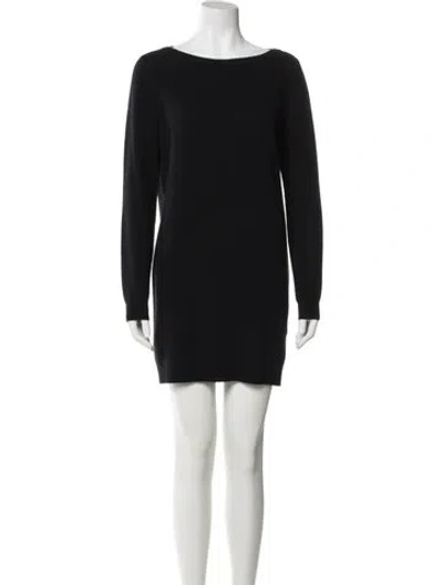 Pre-owned Theory Cashmere Bateau Neckline Sweater In Black
