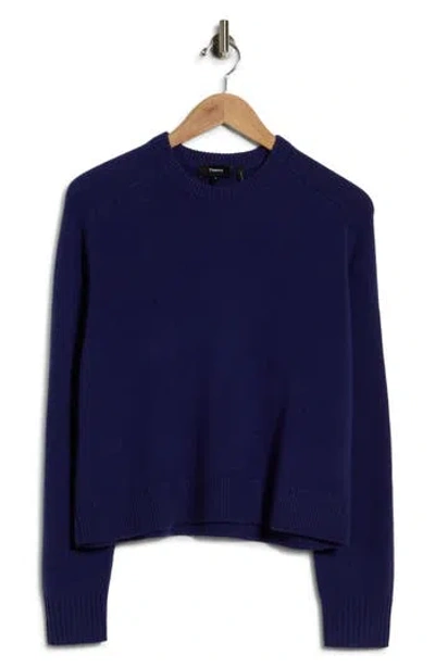 Theory Cashmere Crewneck Crop Sweater In Blue