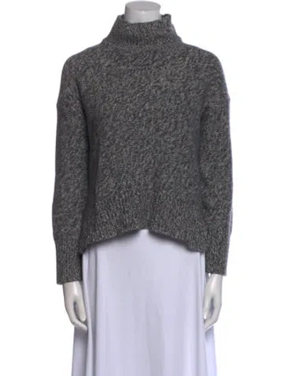 Pre-owned Theory Cashmere Turtleneck Sweater In Black