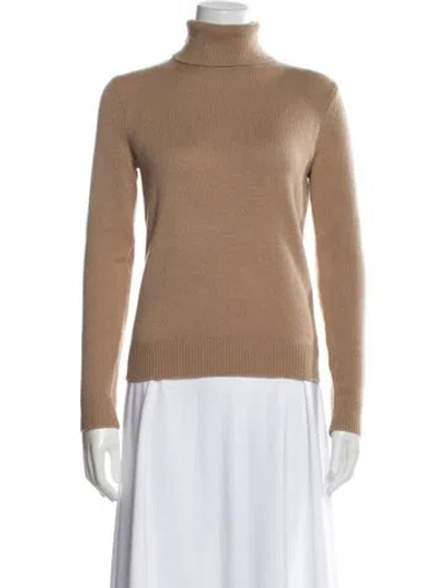 Pre-owned Theory Cashmere Turtleneck Sweater In Neutral