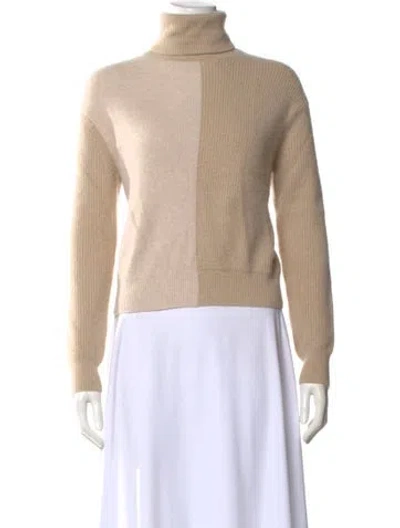 Pre-owned Theory Cashmere Turtleneck Sweater In Neutral