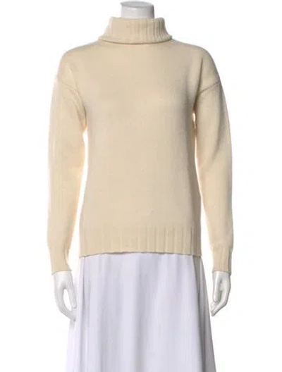 Pre-owned Theory Cashmere Turtleneck Sweater In Neutral
