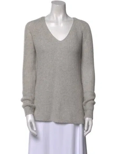 Pre-owned Theory Cashmere V-neck Sweater In Gray