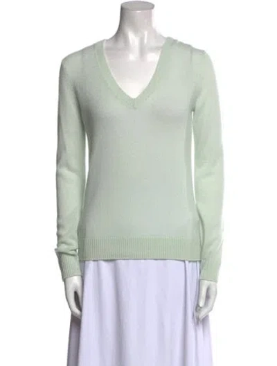 Pre-owned Theory Cashmere V-neck Sweater In Green