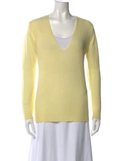 Pre-owned Theory Cashmere V-neck Sweater In Yellow