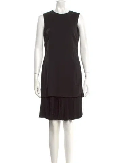 Pre-owned Theory Crew Neck Knee-length Dress In Black