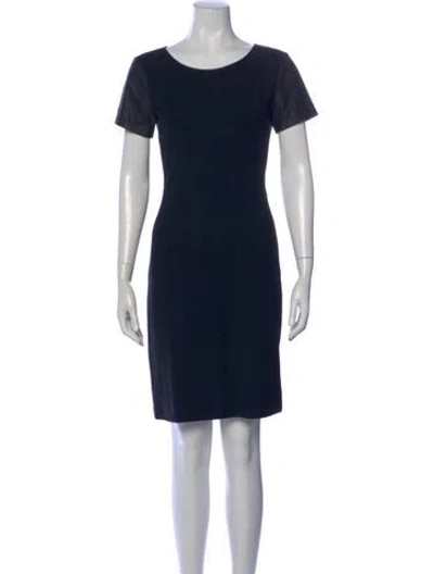 Pre-owned Theory Crew Neck Knee-length Dress In Black