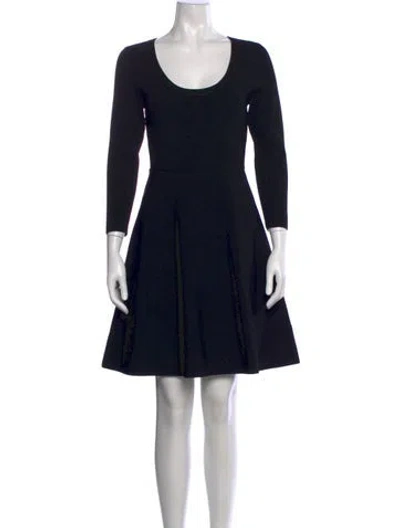 Pre-owned Theory Crew Neck Knee-length Dress In Black