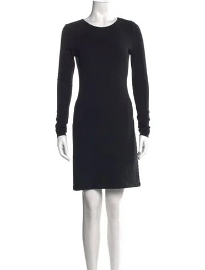 Pre-owned Theory Crew Neck Knee-length Dress In Black